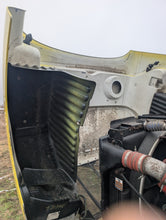 Load image into Gallery viewer, 2010 Peterbilt 387 Hood
