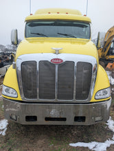 Load image into Gallery viewer, 2010 Peterbilt 387 Hood
