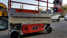 Load image into Gallery viewer, 2008 1930ES JLG Scissors Lift
