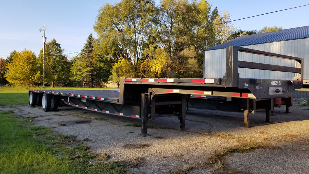 2015 Transcraft DTL2100 48 ft. trailer